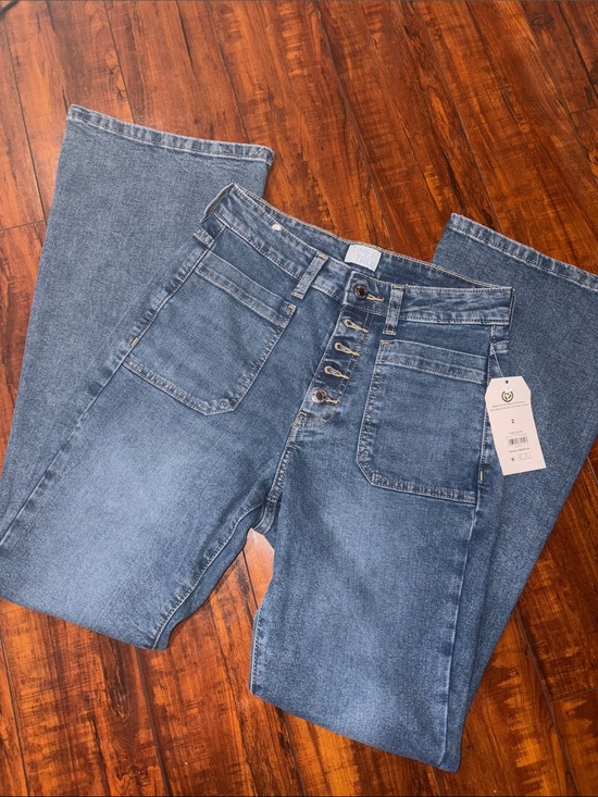 Time and Tru Denim - Time and Tru Women's Patch Pocket Flare Jeans, 31" Inseam, Sizes 2